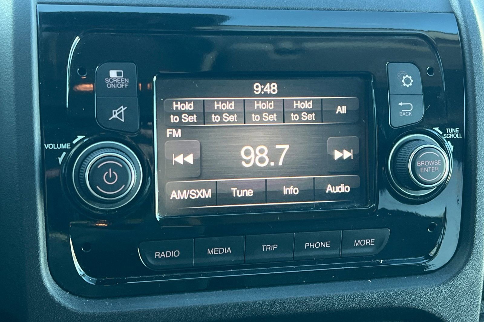 Used 2021 RAM ProMaster 3500 w/ Convenience Group image 19