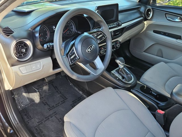 Used 2019 Kia Forte LXS FWD image 10