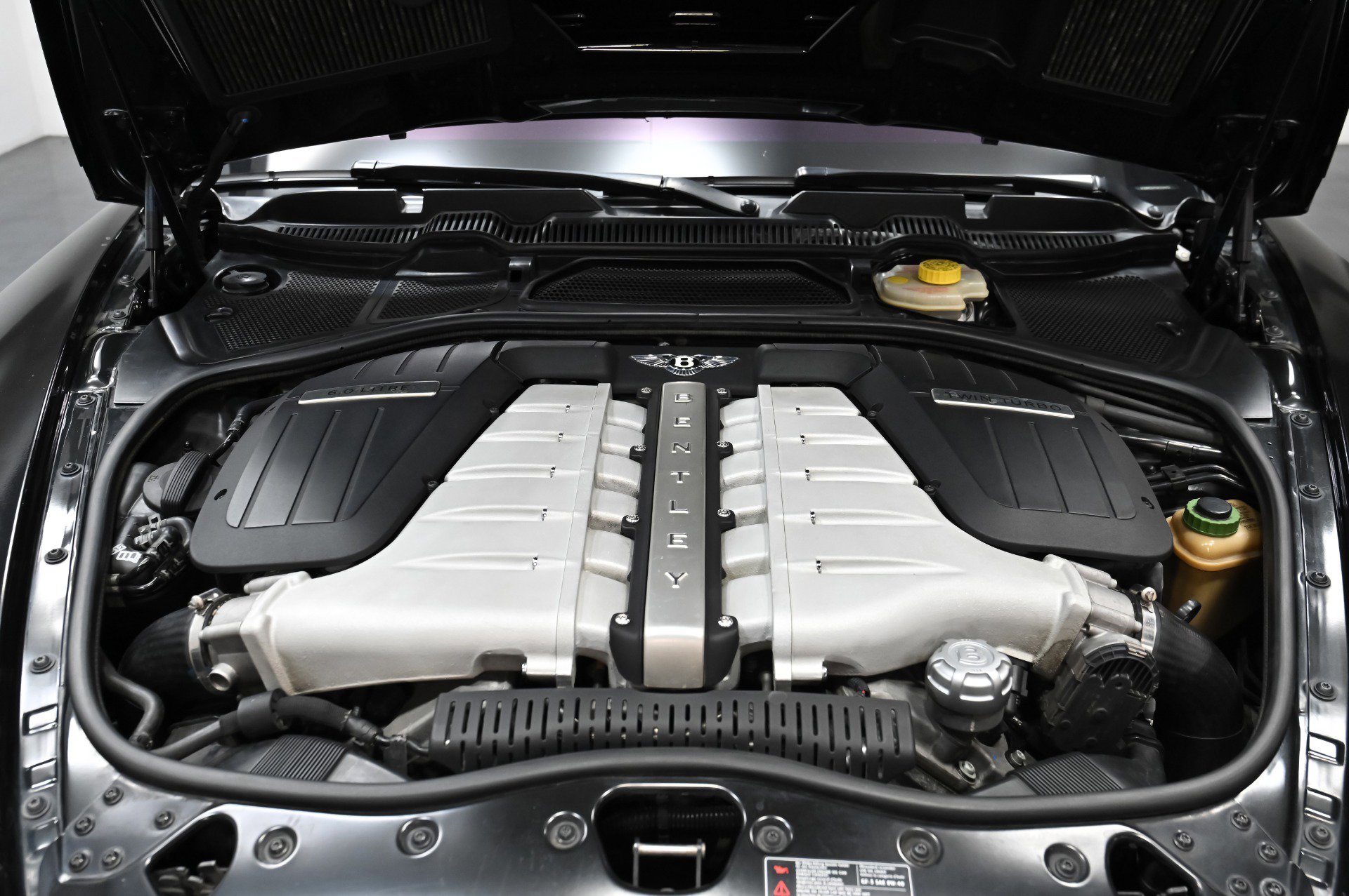 Used 2006 Bentley Flying Spur Flying Spur image 38