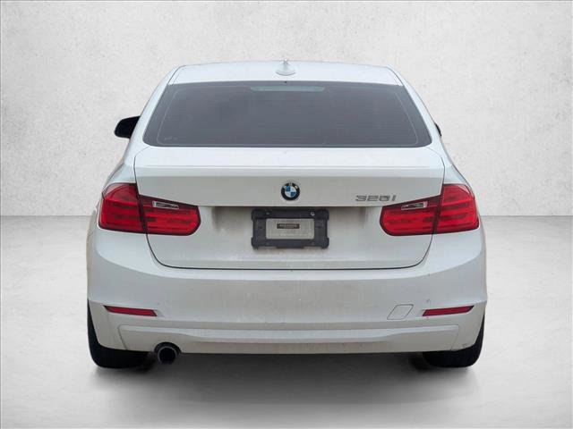 Used 2015 BMW 320i Sedan RWD image 6
