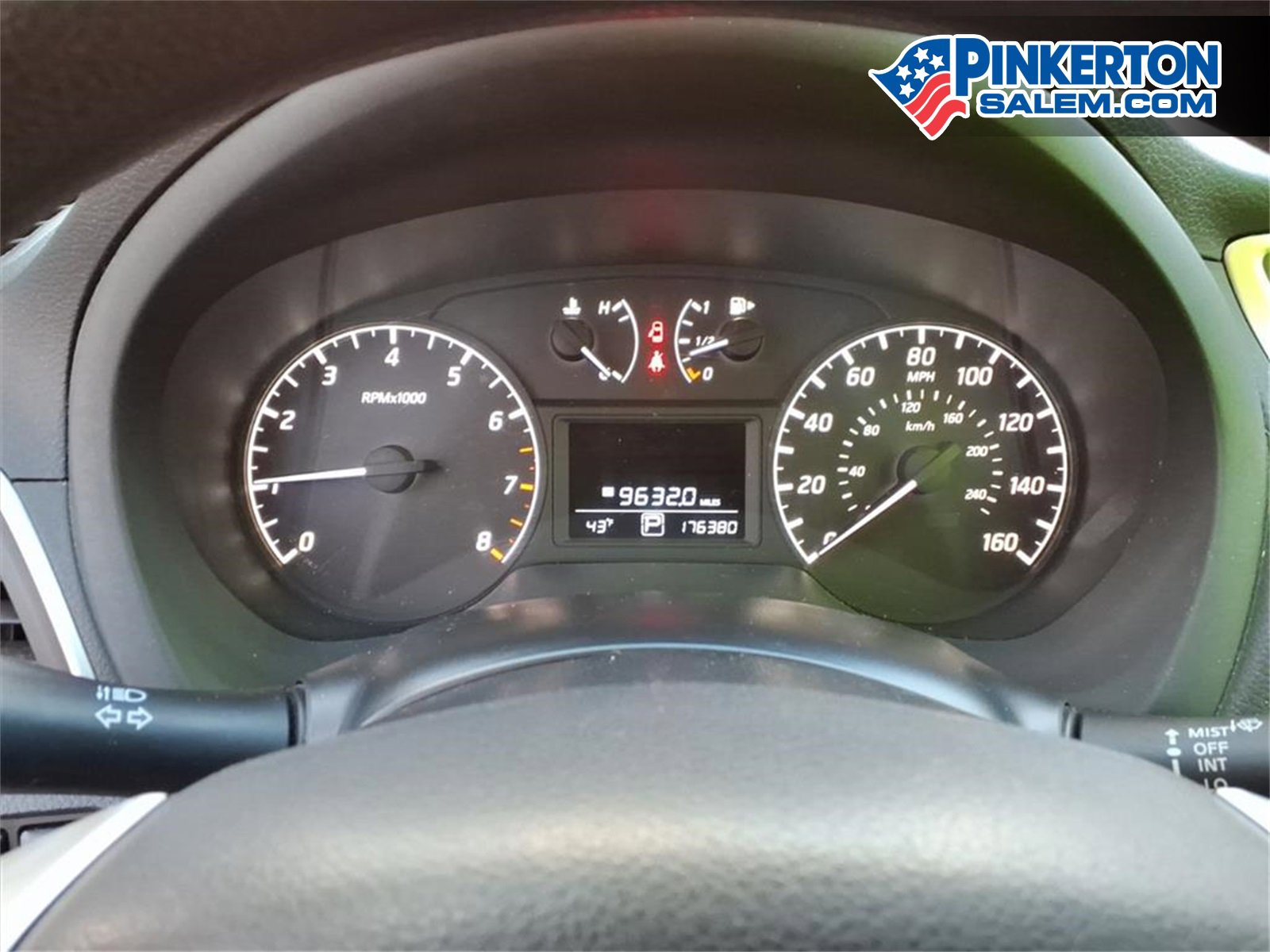 Used 2016 Nissan Sentra S image 17