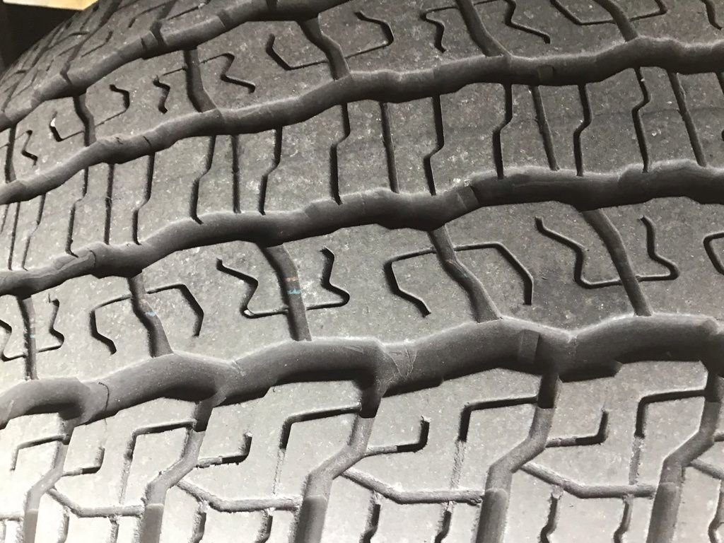 Used 2024 Chevrolet Colorado Z71 w/ Z71 Convenience Package 2 image 33