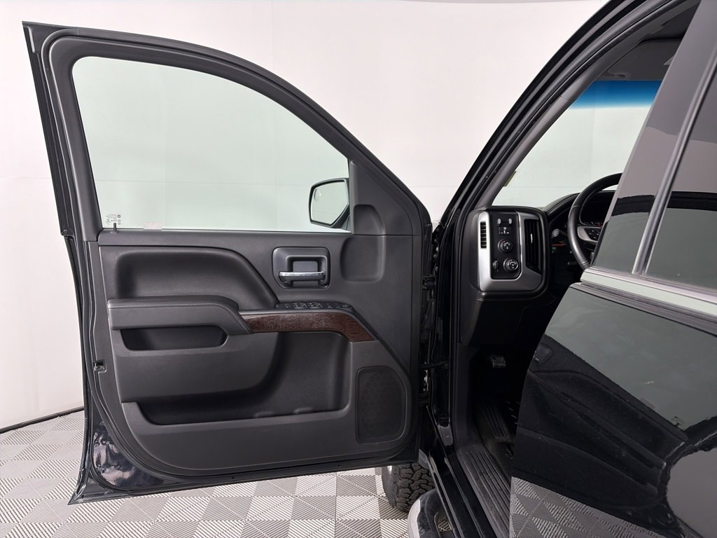 Used 2016 GMC Sierra 1500 SLE w/ SLE Value Package image 10