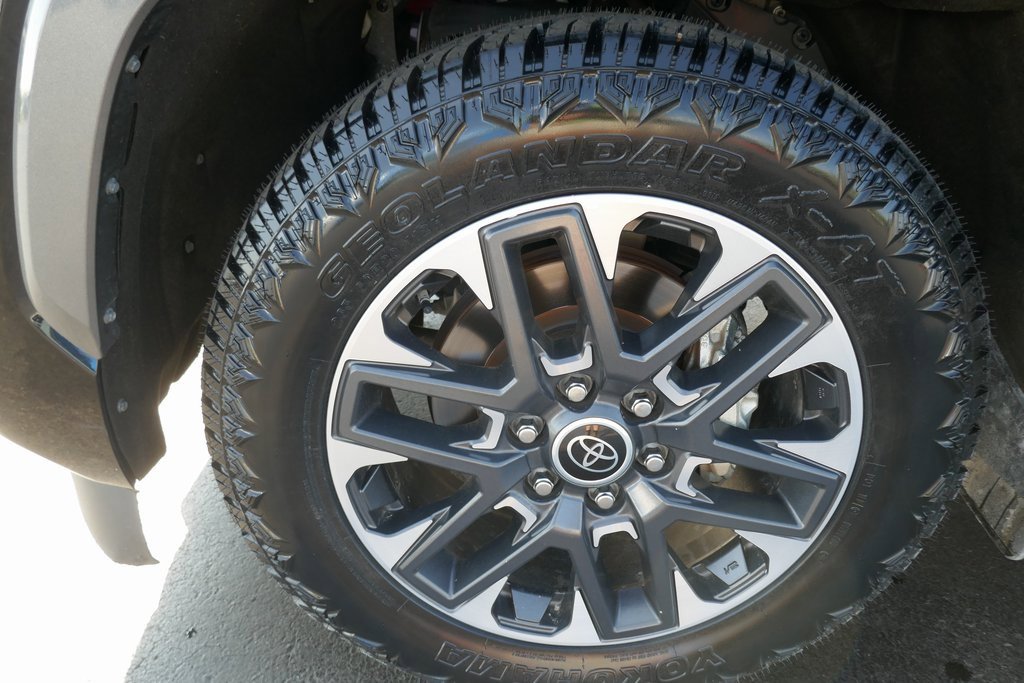 Used 2023 Toyota Sequoia Limited image 12