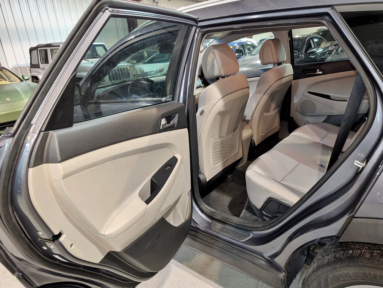 Used 2016 Hyundai Tucson SE w/ Option Group 02 image 18