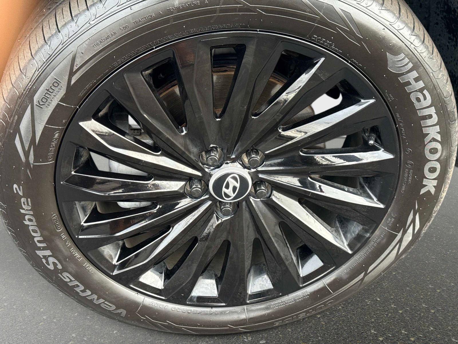 Used 2024 Hyundai Palisade Calligraphy image 11