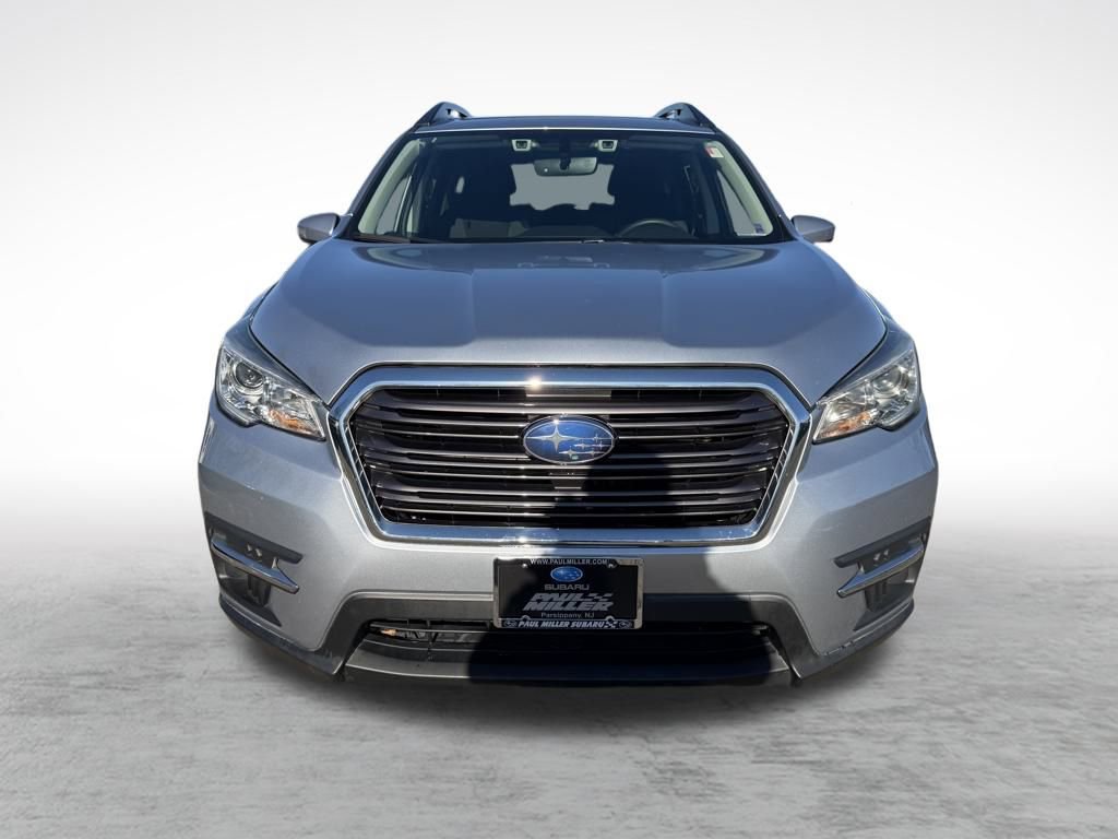 Used 2020 Subaru Ascent Premium w/ Sport Package image 2