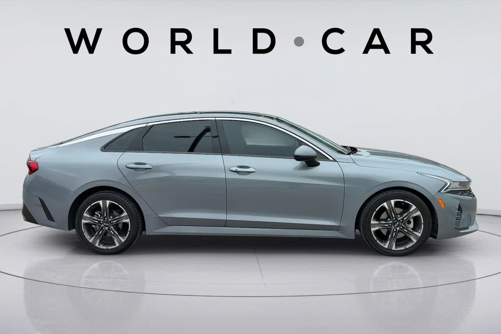 Used 2021 Kia K5 EX FWD image 2