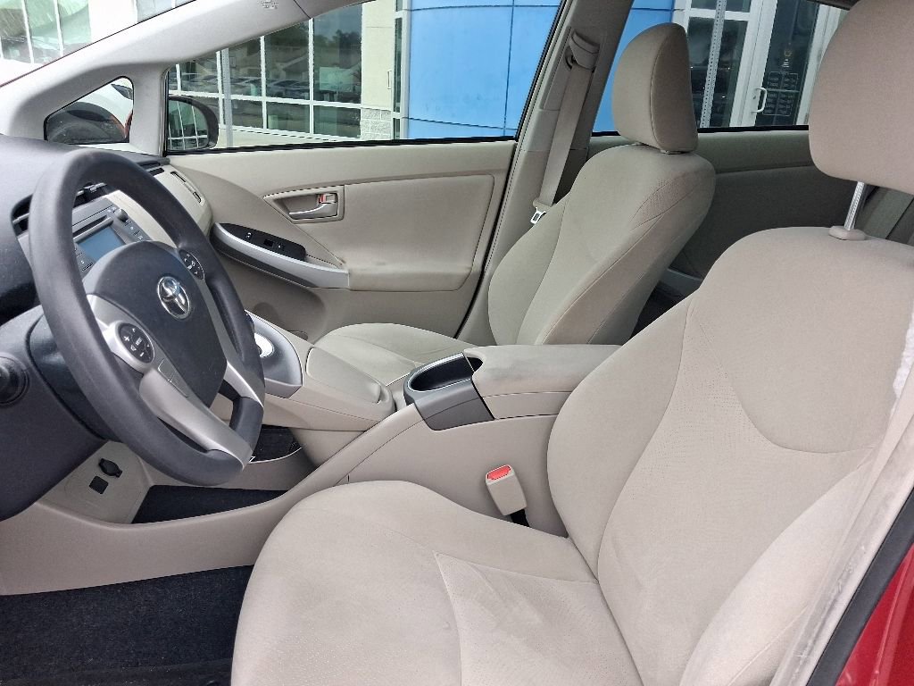 Used 2015 Toyota Prius Three FWD image 18