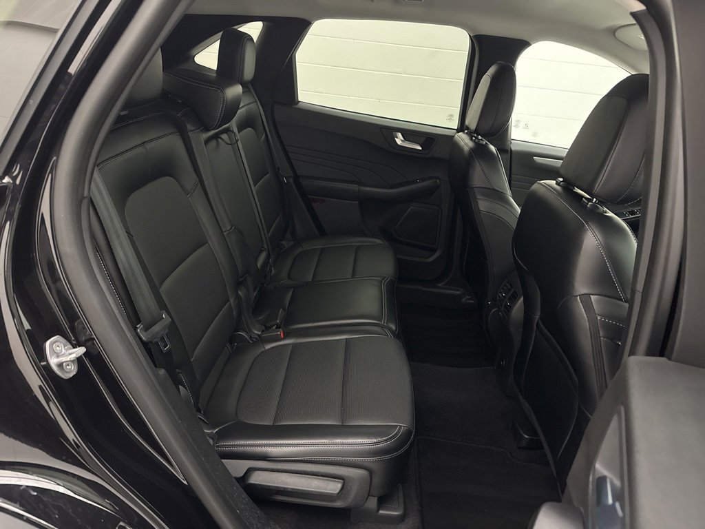 Used 2024 Ford Escape Platinum image 46