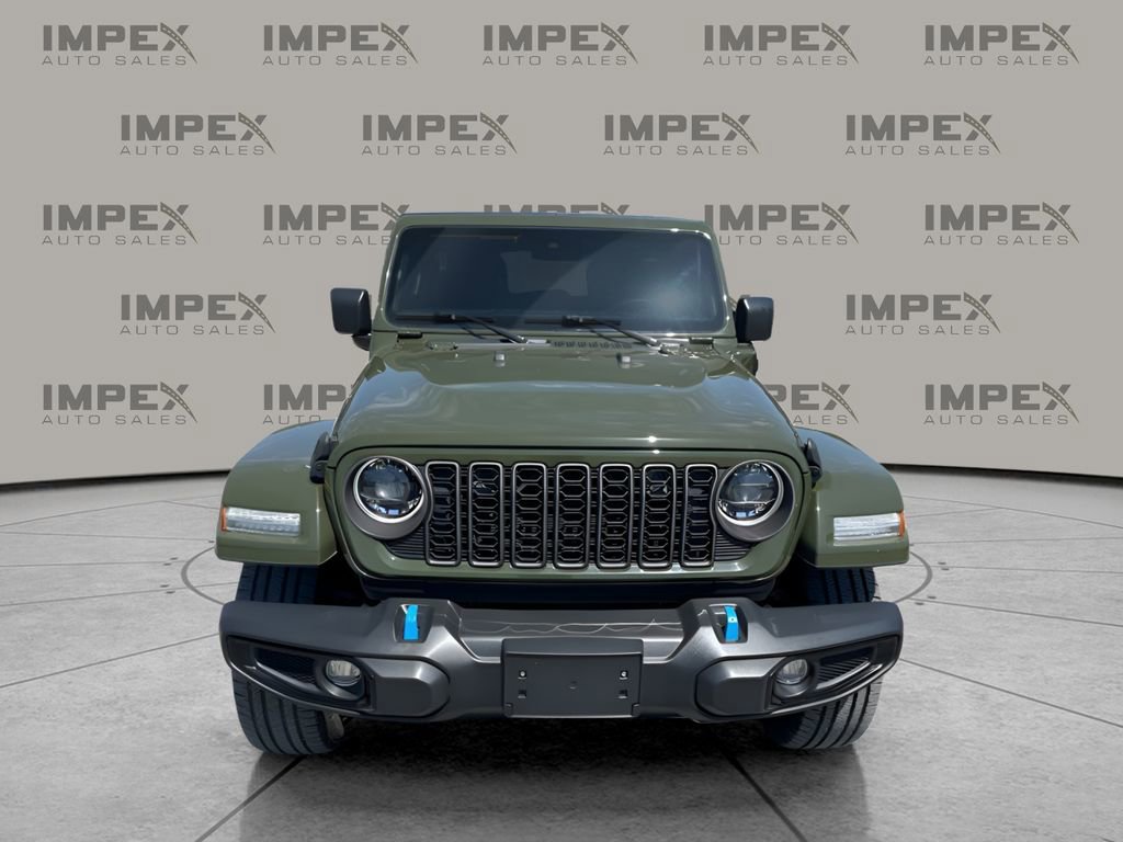 Used 2024 Jeep Wrangler Unlimited w/ Convenience Group AWD/4WD image 7