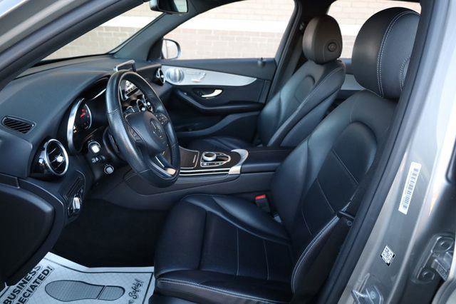 Used 2019 Mercedes-Benz GLC 300 4MATIC image 10