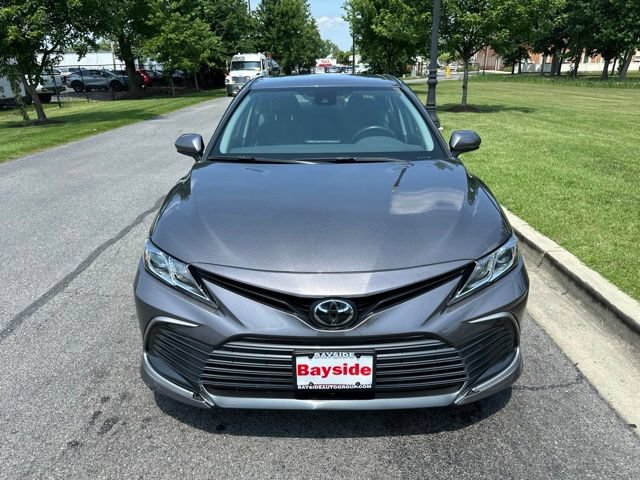 Used 2023 Toyota Camry LE FWD image 4