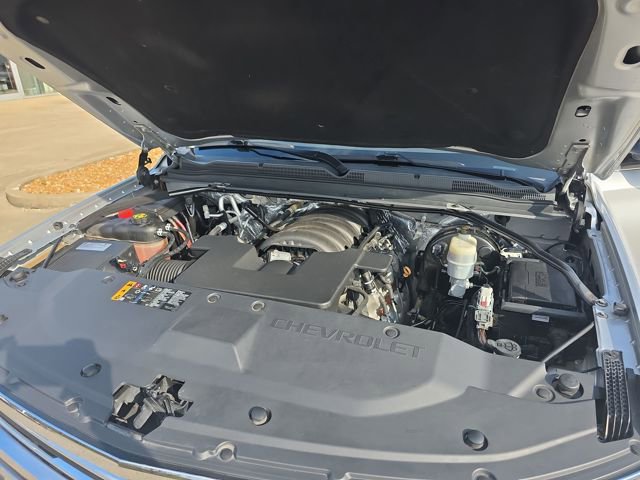 Used 2018 Chevrolet Suburban Premier image 20
