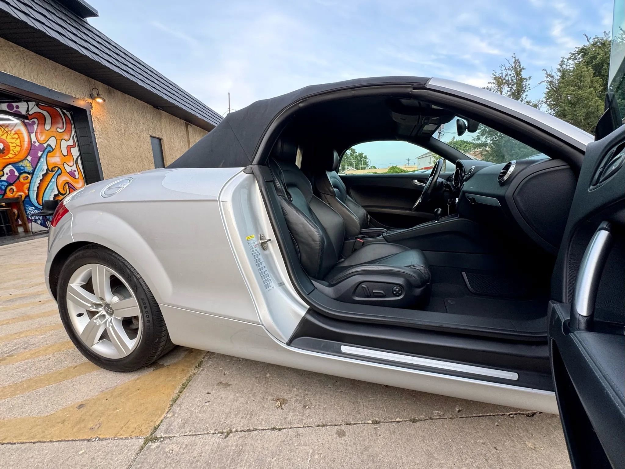 Used 2008 Audi TT 2.0T image 18