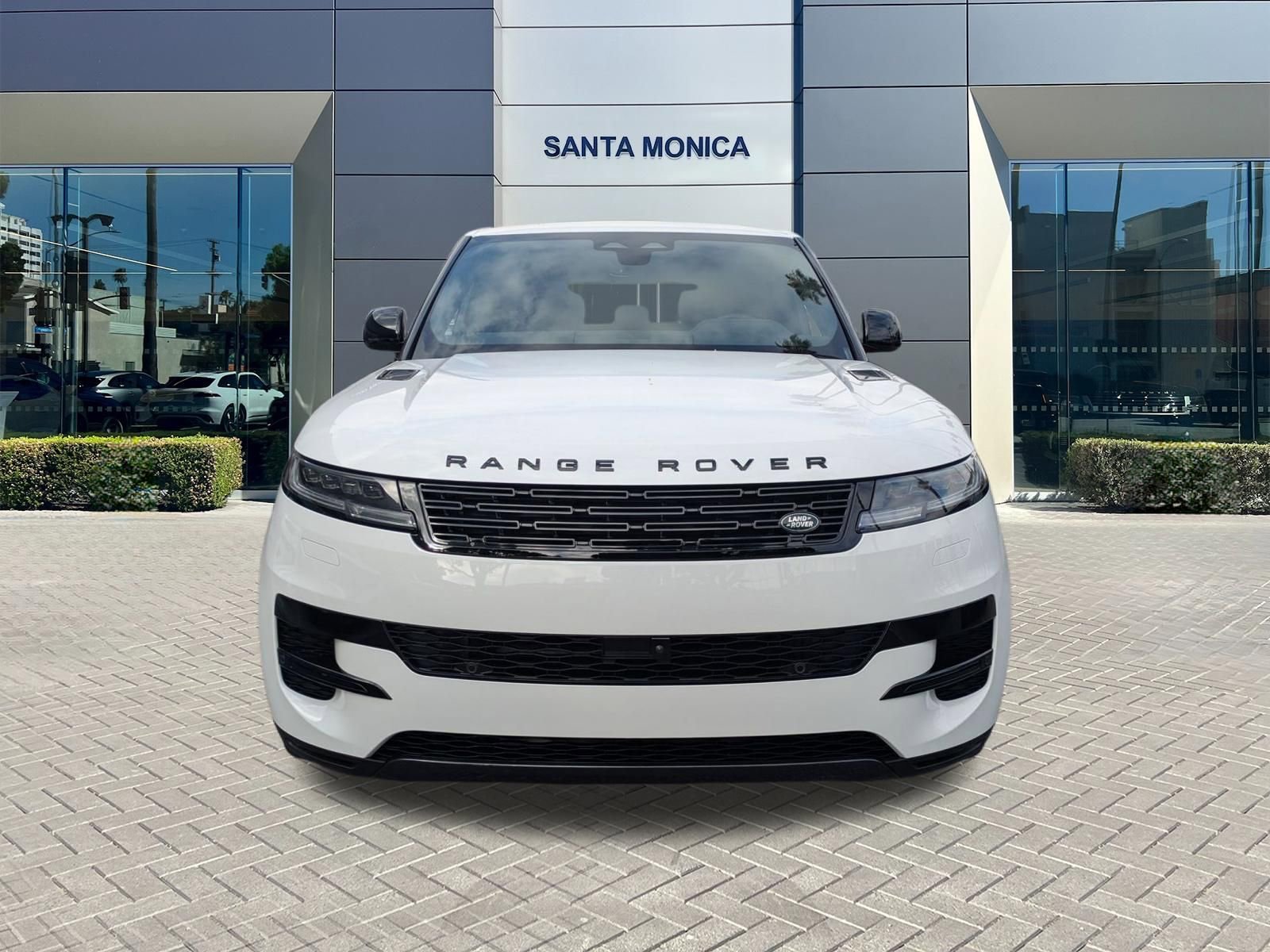 New 2026 Land Rover Range Rover Sport SE AWD/4WD image 9