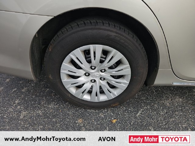 Used 2013 Toyota Camry LE FWD image 21