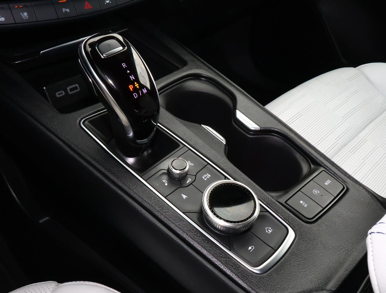 Certified 2024 Cadillac XT4 Sport image 31