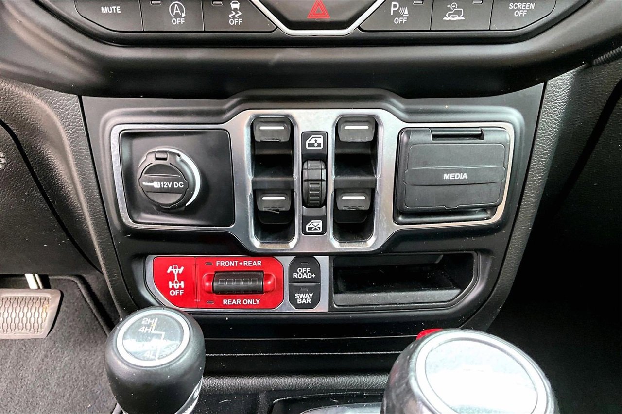 Certified 2020 Jeep Gladiator Rubicon image 17