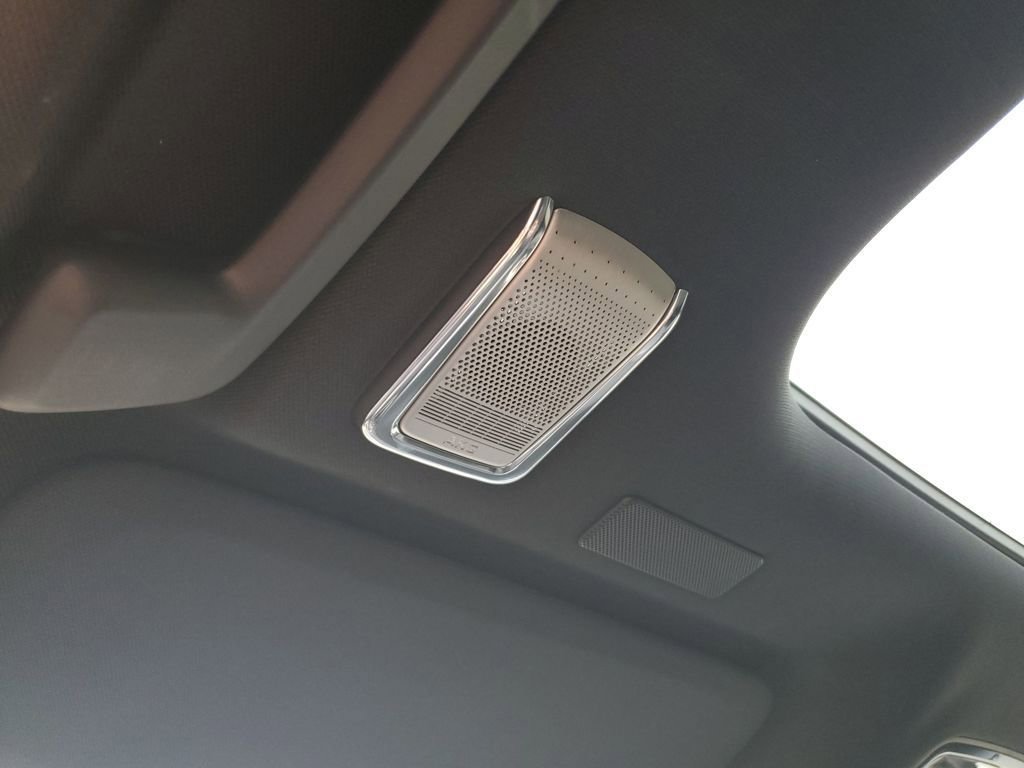 New 2026 Cadillac Vistiq Luxury image 24