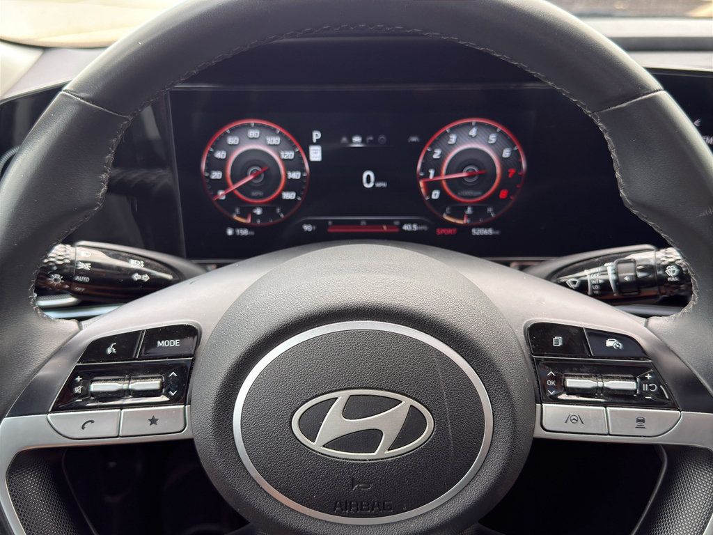 Used 2025 Hyundai Elantra Limited FWD image 15