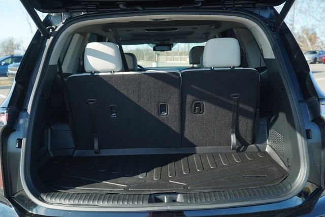 Used 2024 Kia Telluride EX w/ EX Captain's Chair Package image 19