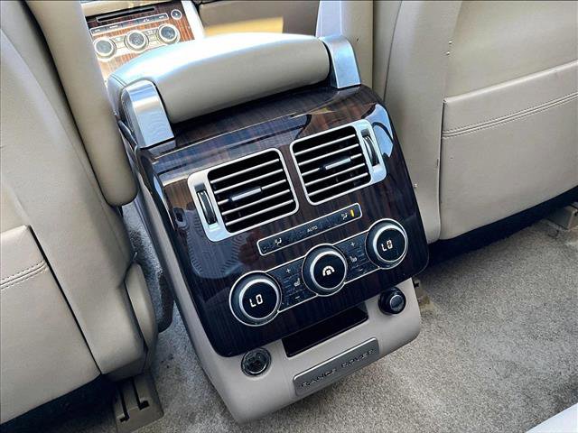 Used 2014 Land Rover Range Rover Supercharged image 25