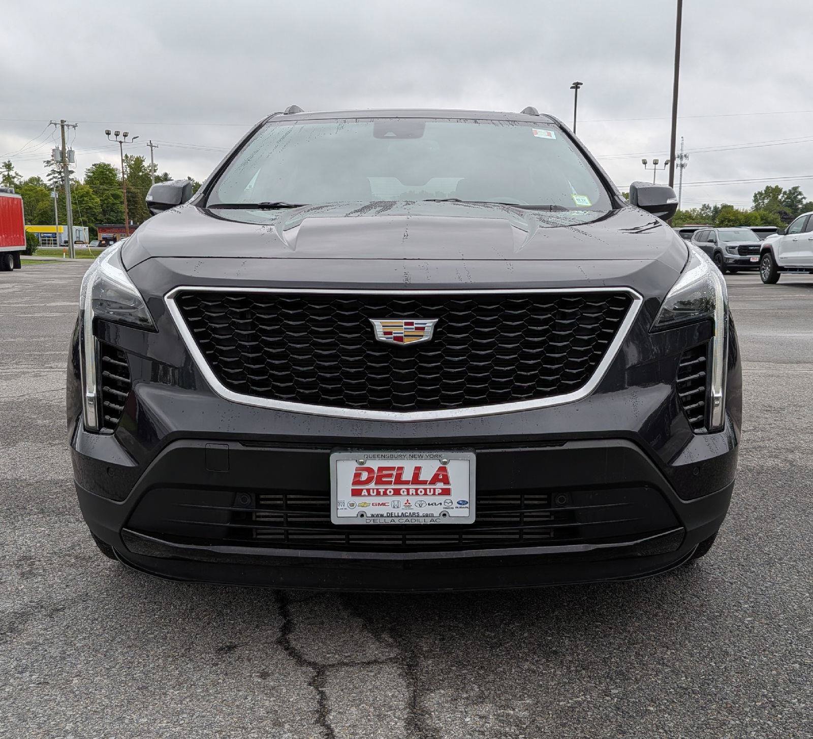 Used 2023 Cadillac XT4 Sport AWD/4WD image 2