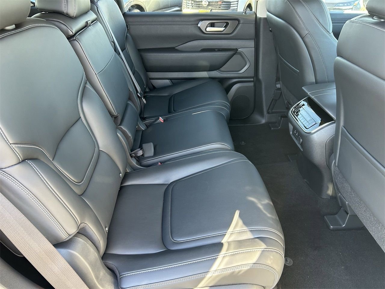 New 2026 Nissan Armada SV image 14