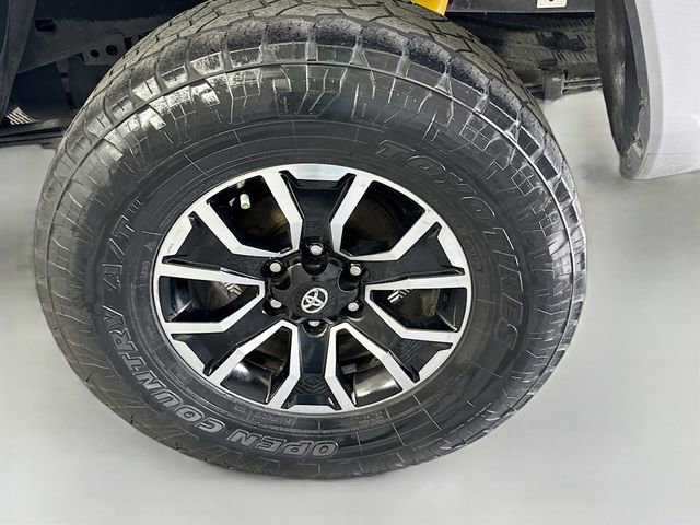 Used 2021 Toyota Tacoma TRD Sport image 29