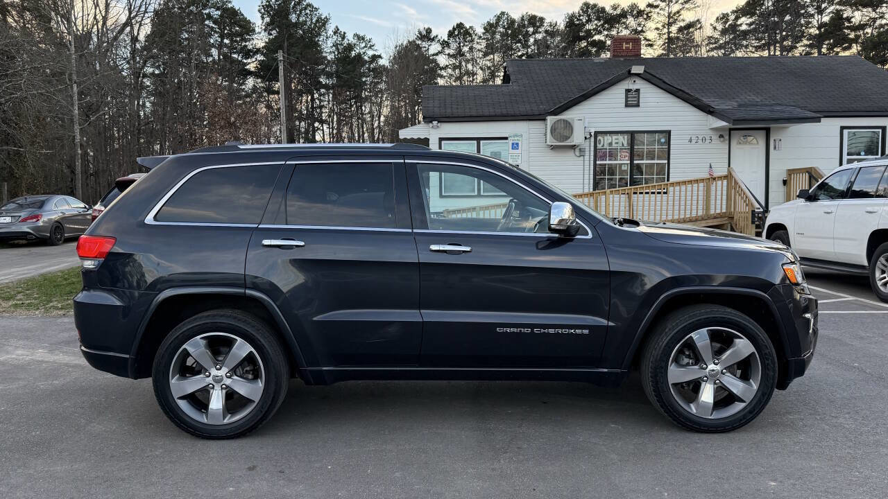 Used 2015 Jeep Grand Cherokee Overland AWD/4WD image 8