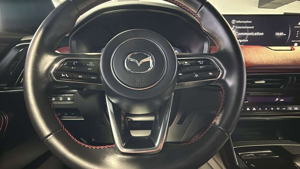 Used 2025 MAZDA CX-70 Plug-In Hybrid w/ Premium Plus AWD/4WD image 13