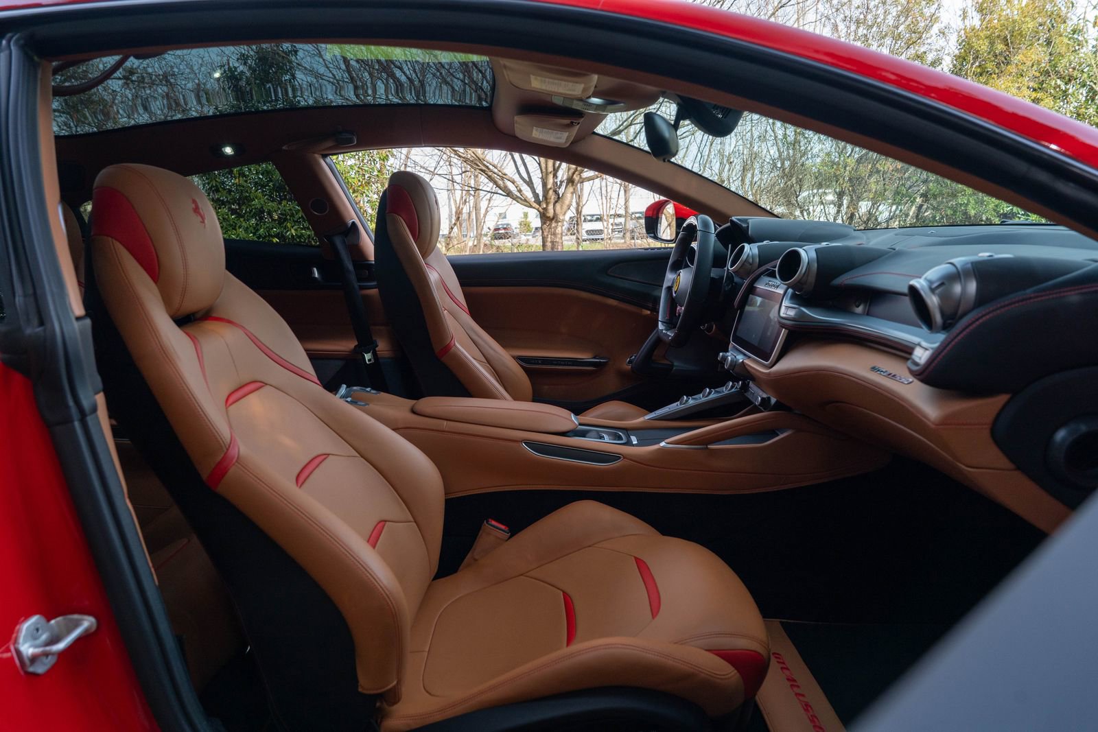 Certified 2017 Ferrari GTC4Lusso image 49