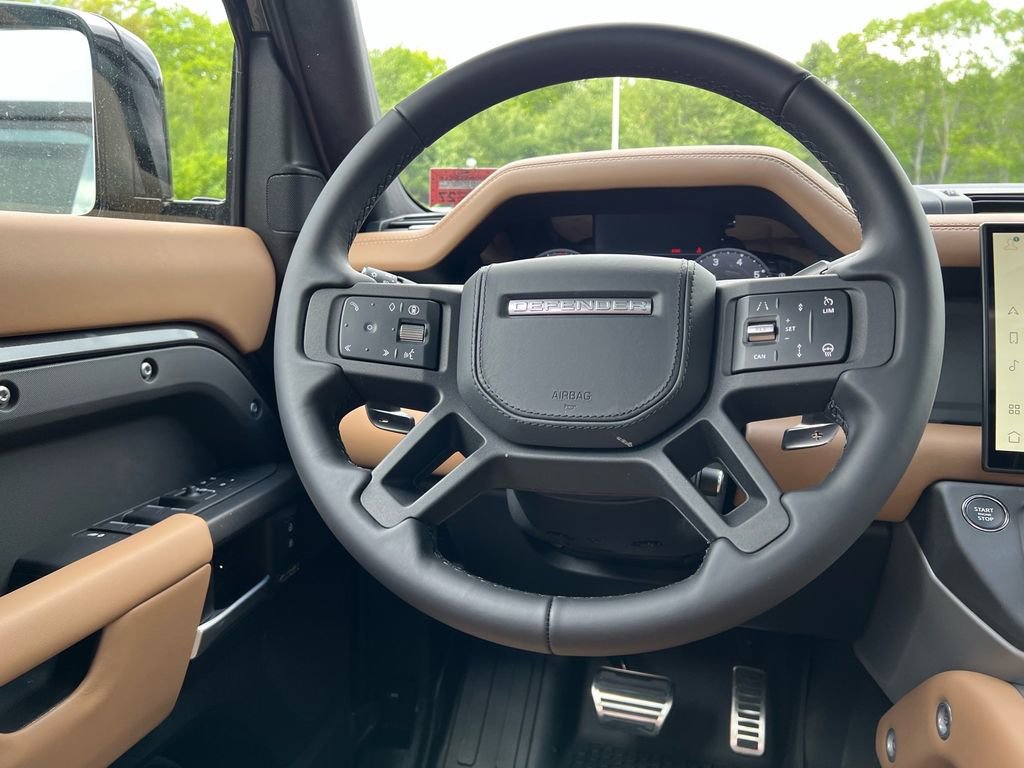 New 2026 Land Rover Defender 110 V8 AWD/4WD image 23
