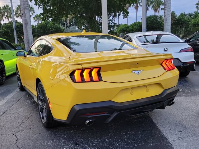 Used 2024 Ford Mustang Coupe w/ 2.3L High Performance Package RWD image 3