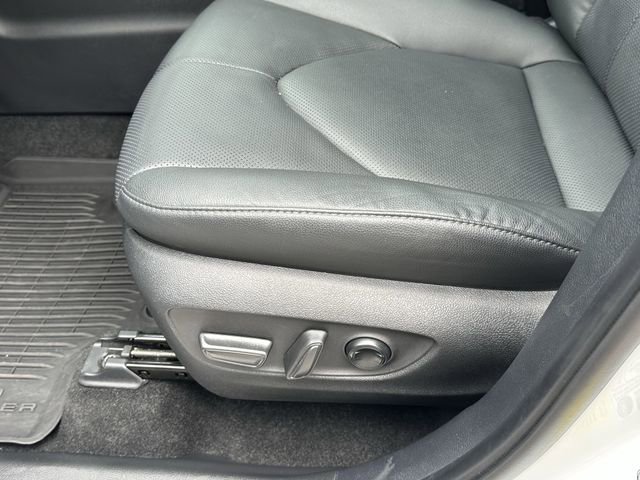 Used 2024 Toyota Grand Highlander Platinum image 26
