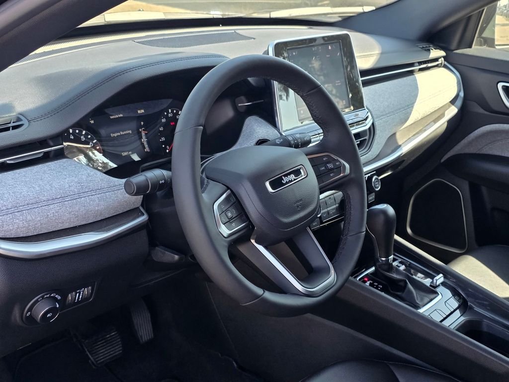 New 2026 Jeep Compass Latitude AWD/4WD image 7