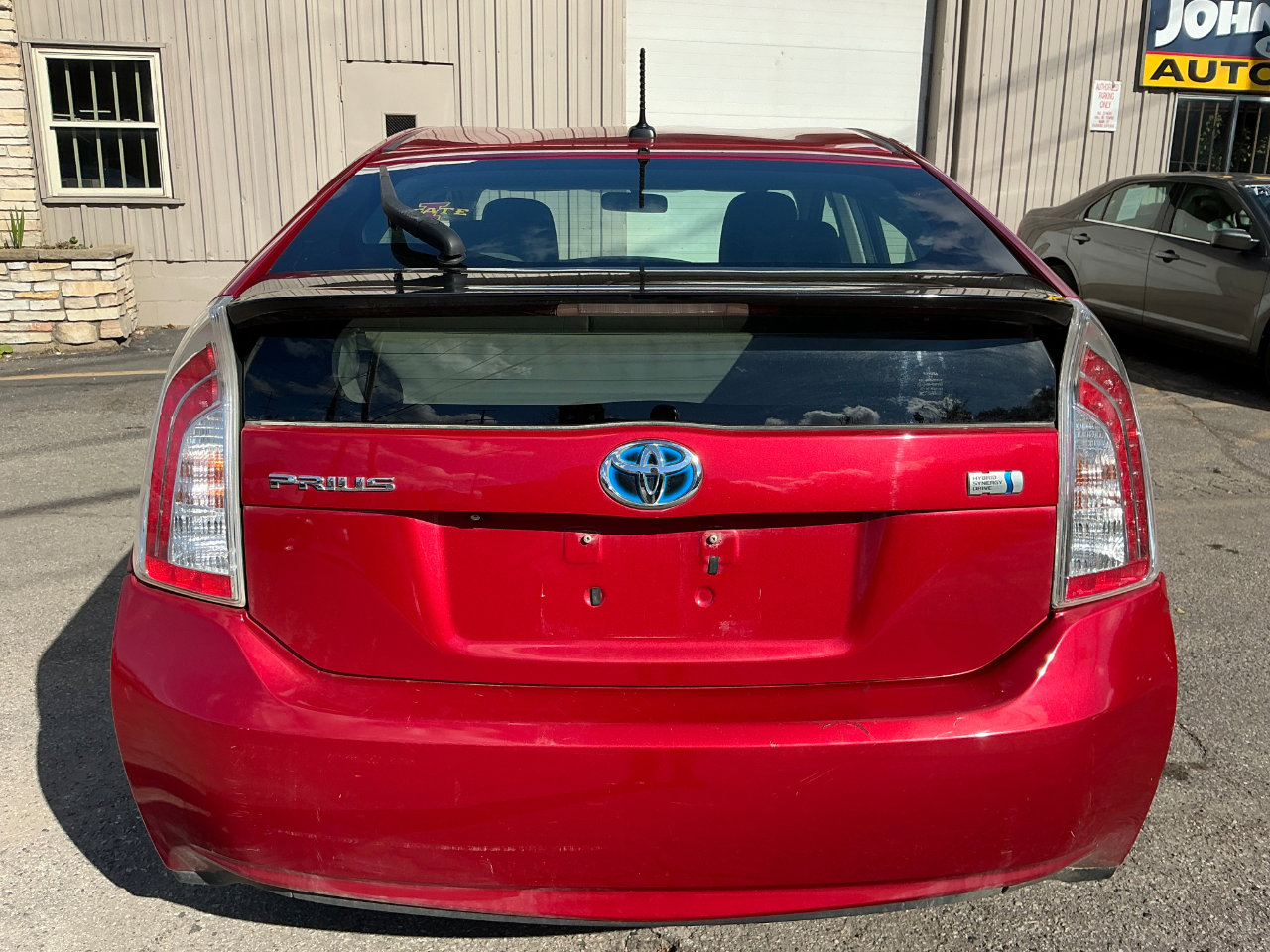 Used 2014 Toyota Prius Three image 4