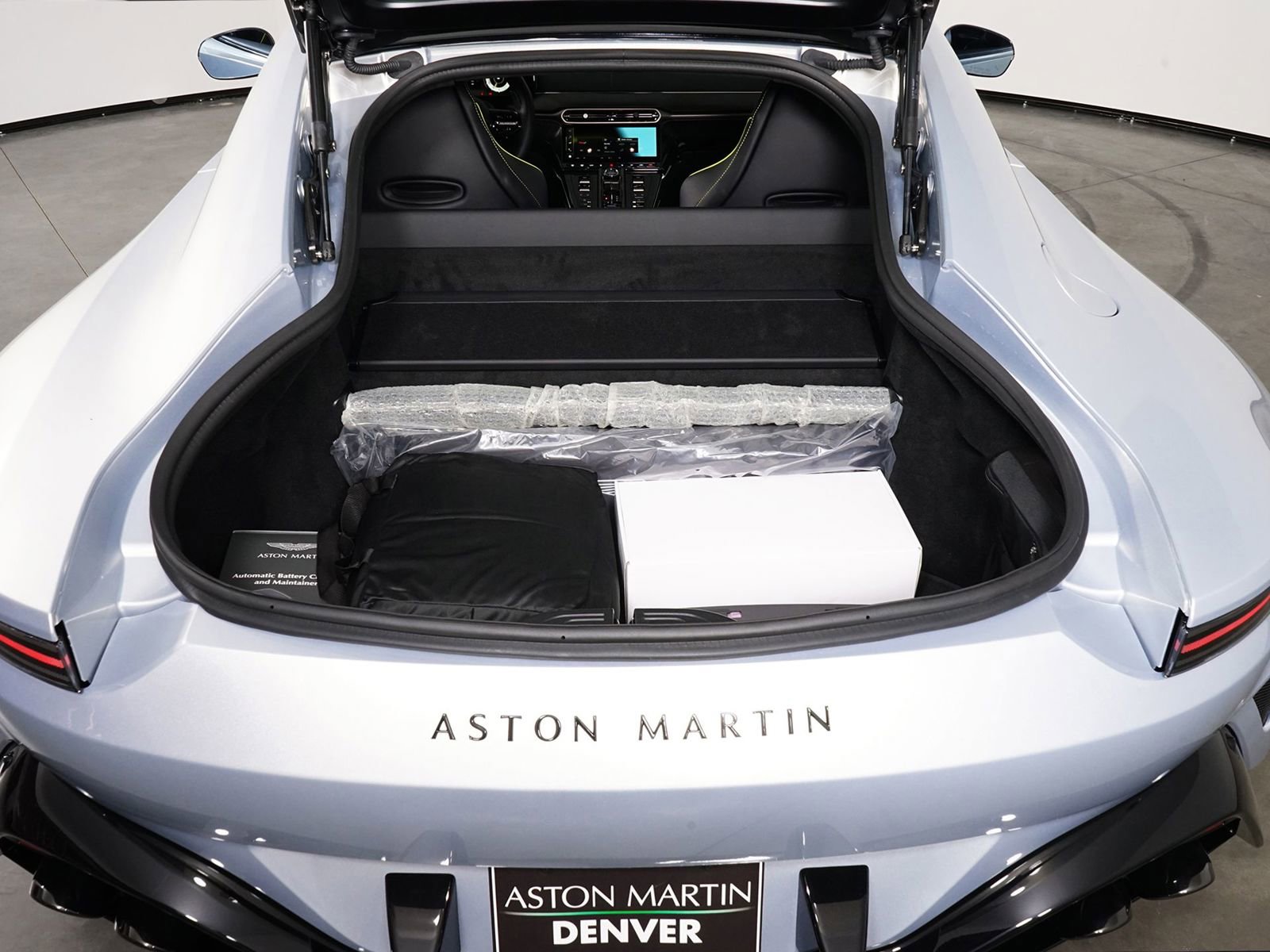 New 2026 Aston Martin V8 Vantage Coupe image 24