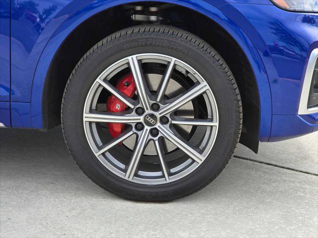 New 2025 Audi SQ5 Prestige image 9