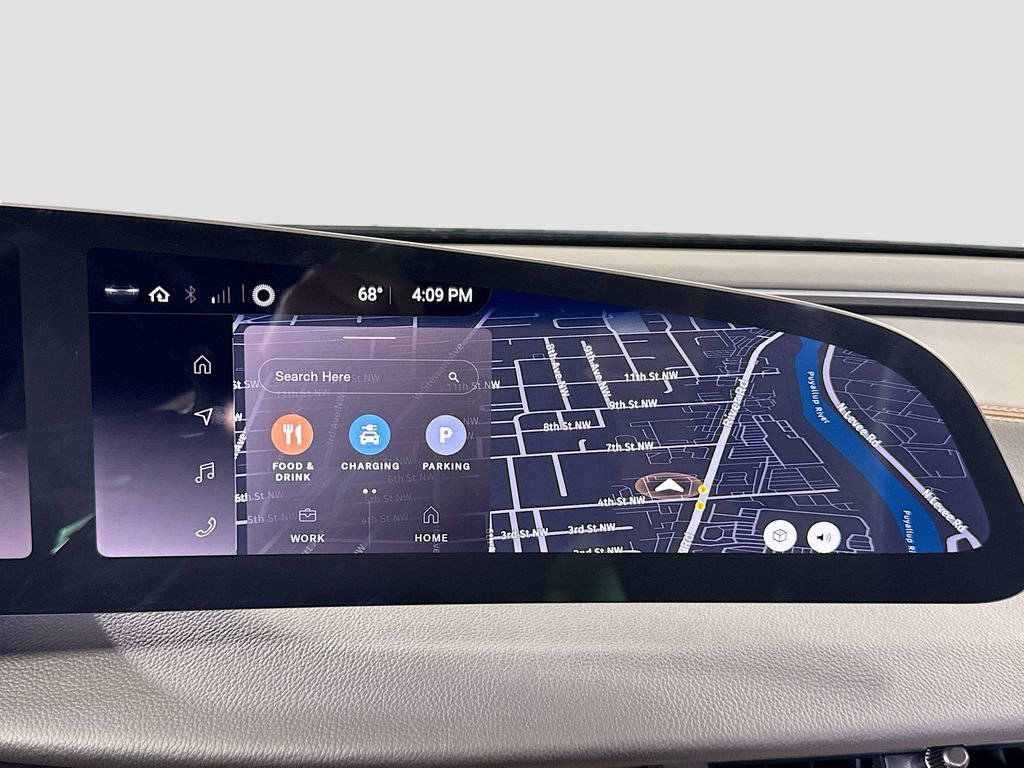 Used 2024 Lucid Air Pure image 24