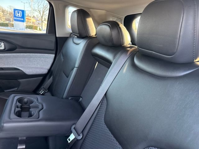 Used 2022 Jeep Compass Latitude w/ Sun and Sound Group image 19