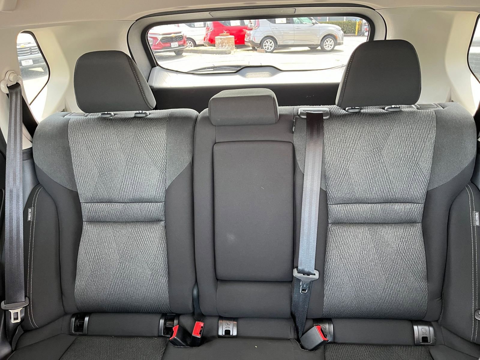 Used 2025 Nissan Rogue SV FWD image 40