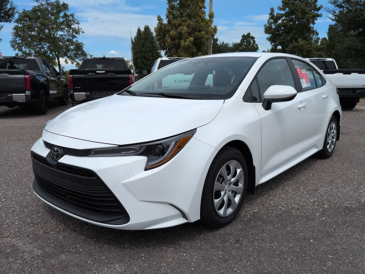 New 2027 Toyota Corolla LE FWD image 2
