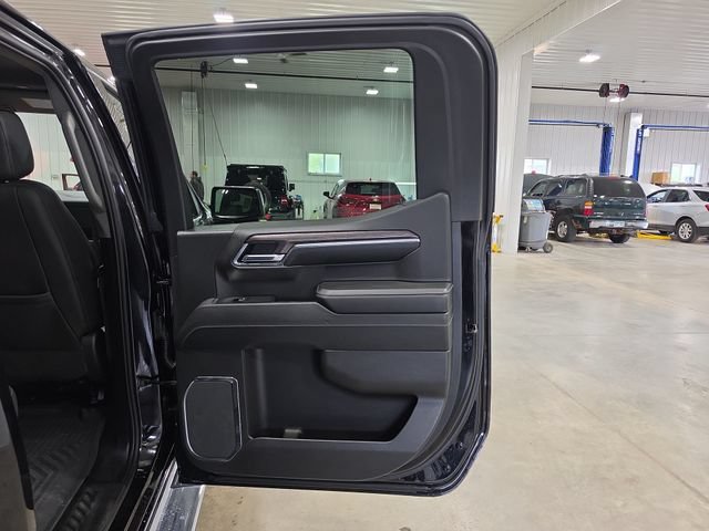 Used 2024 Chevrolet Silverado 1500 LTZ AWD/4WD image 28