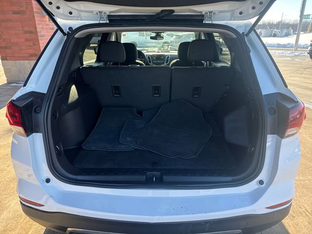 Used 2023 Chevrolet Equinox LT FWD image 12