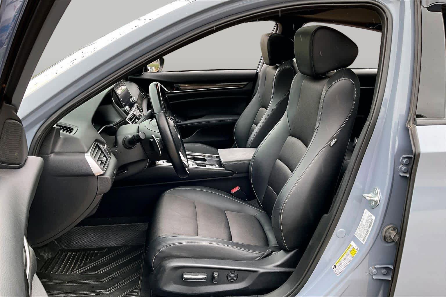 Used 2022 Honda Accord Sport image 8