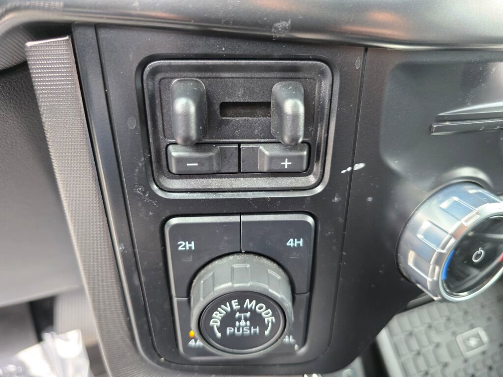 Used 2023 Ford F150 Platinum w/ Equipment Group 701A High image 23