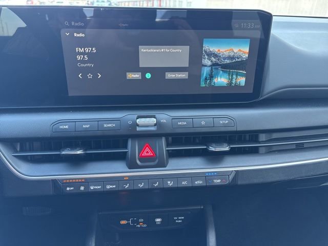 Used 2025 Kia K4 LXS image 13