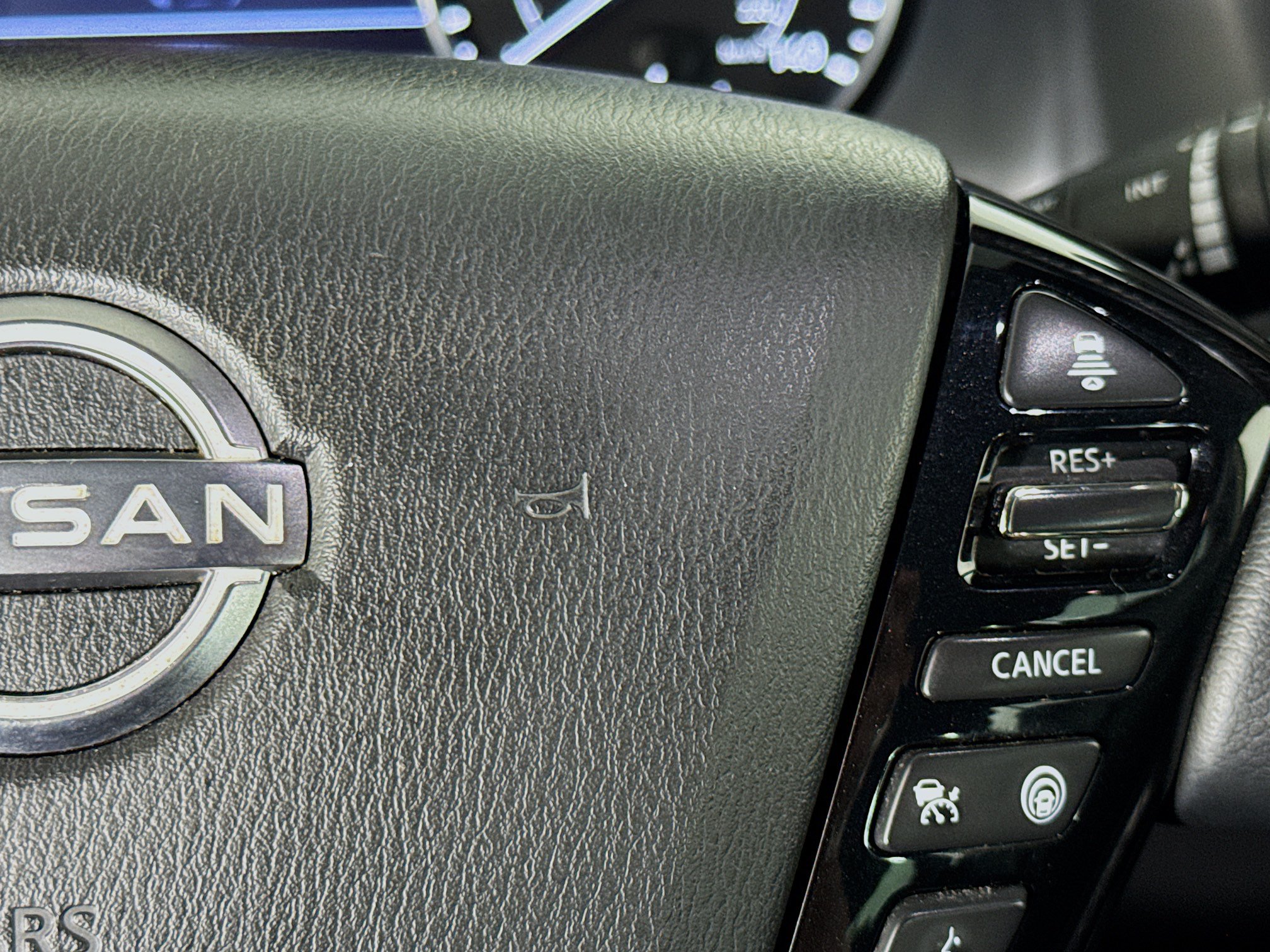 Used 2021 Nissan Armada SV RWD image 13